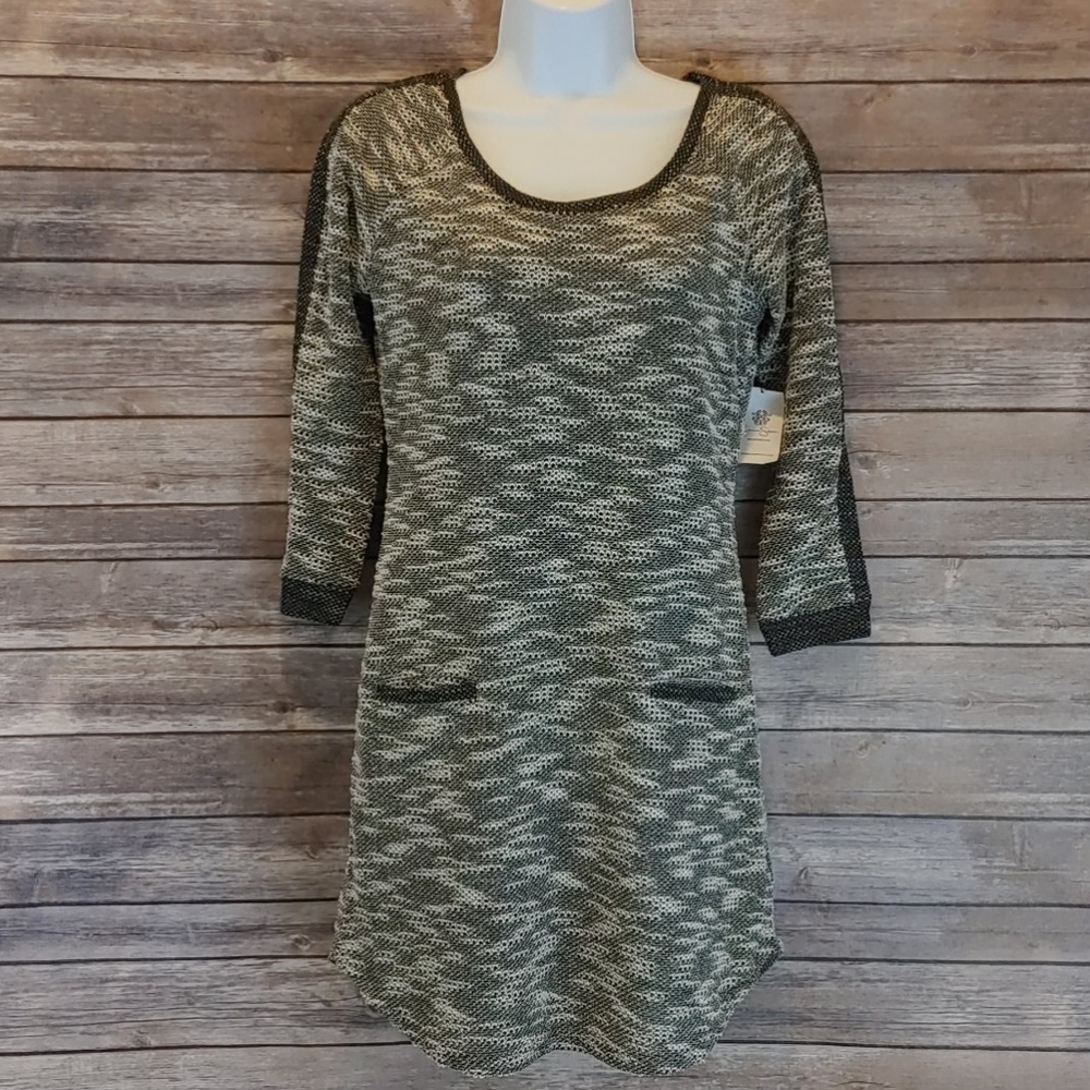 Jessica Simpson Sweater Size Small